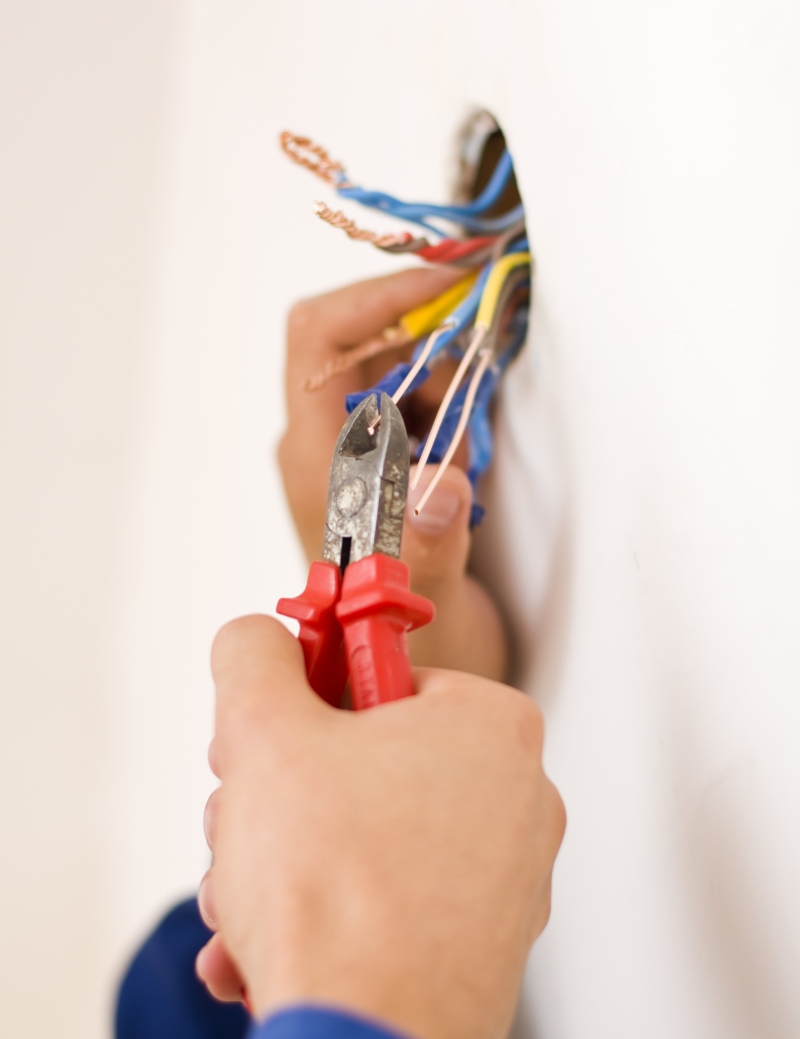 Electricians Frimley, Mytchett, GU16